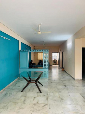 Lara Guest house